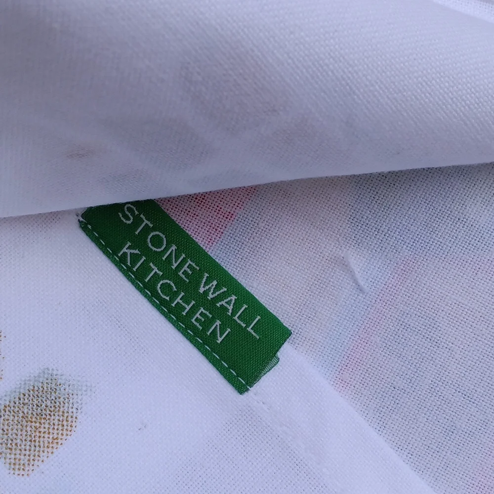 NWOT Set Of Three Christmas Holiday Kitchen Towels